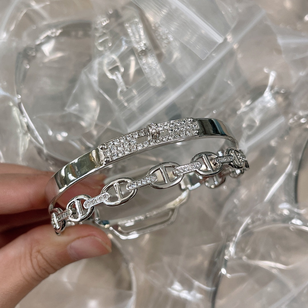 18K Kelly Double Tour Diamond Hermes Bracelet