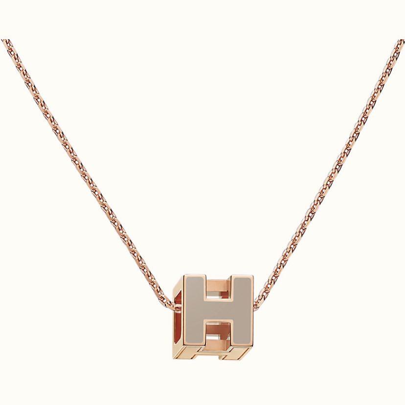 18K Cage D'H Hermes Grey Necklace