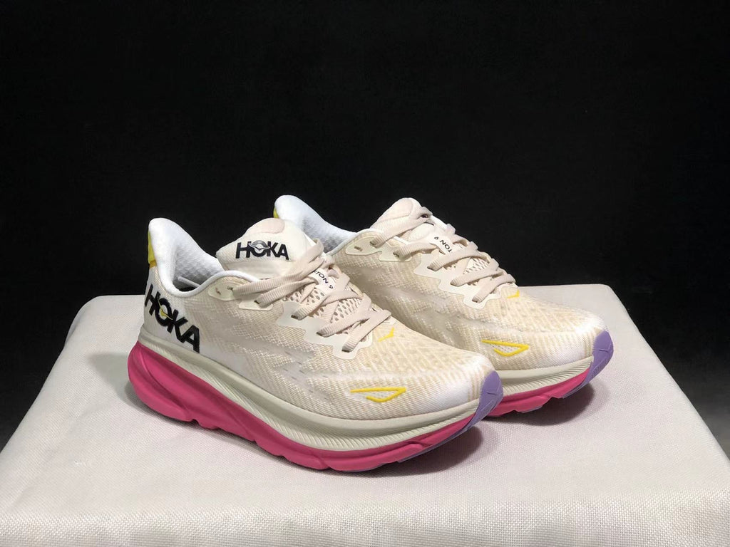 HOKA ONE ONE Clifton 9