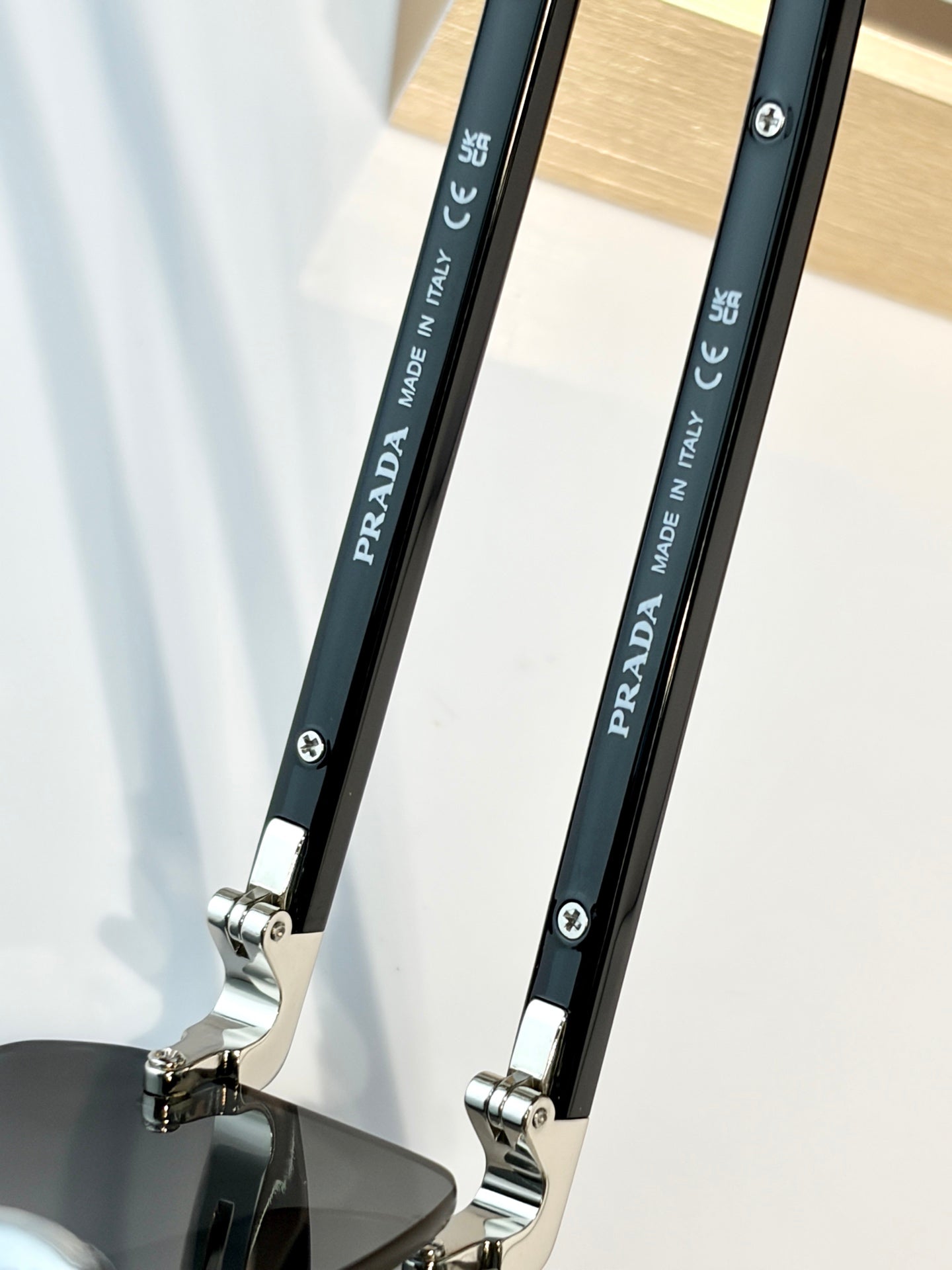 PRADA Sunglasses-PR D55S
